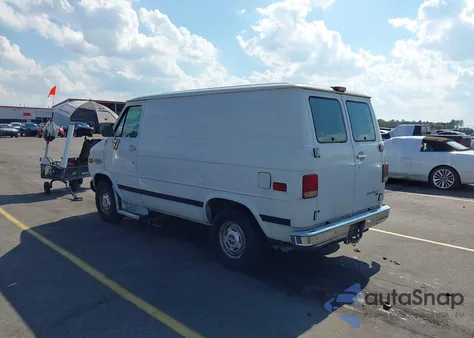 1994 Chevrolet G20 из США, поврежденный, VIN 1GCEG25H7RF100277